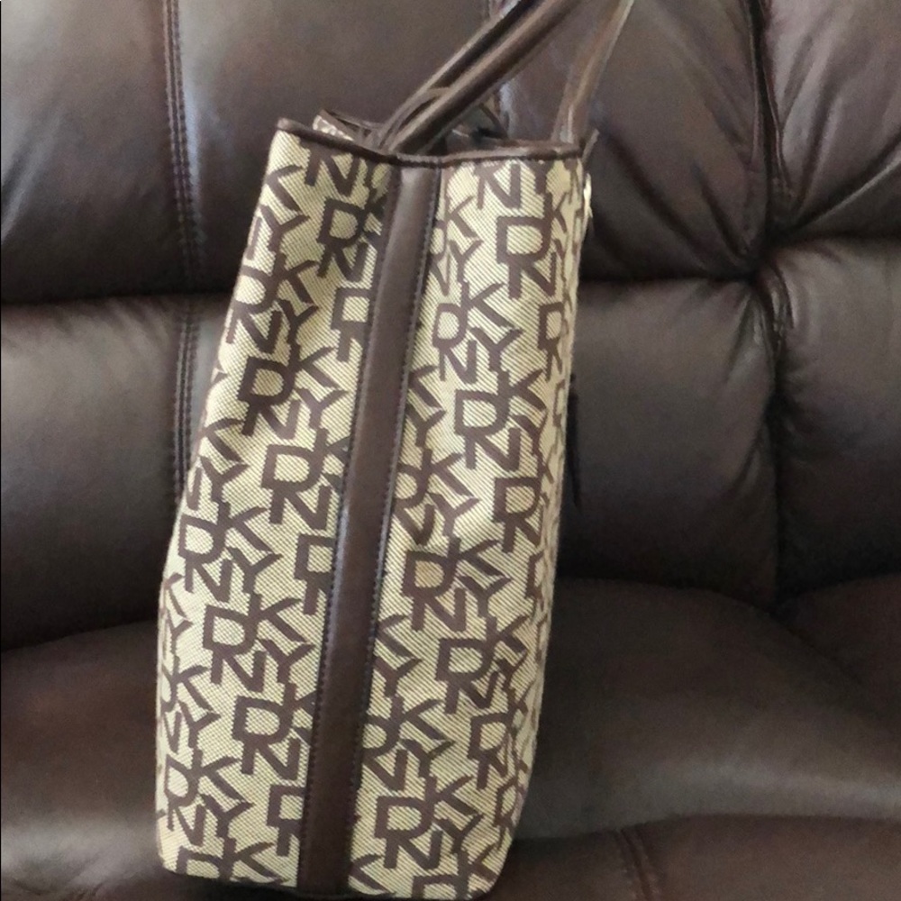 DKNY Purse - Picture 2 of 4